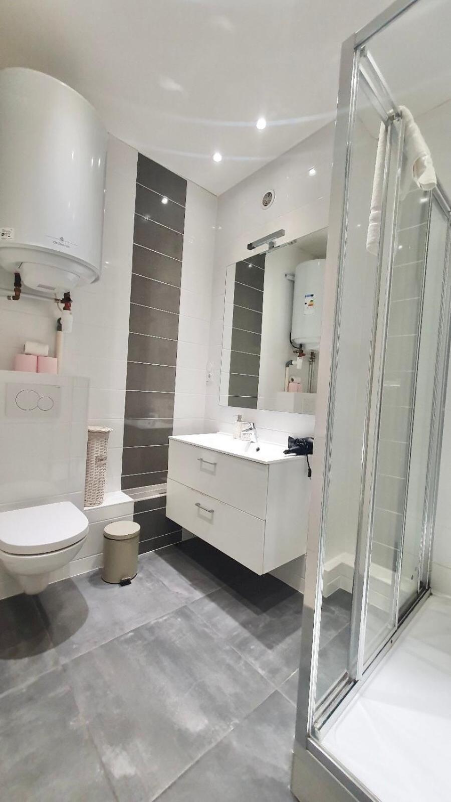 1-bedroom - 15m Appartement *